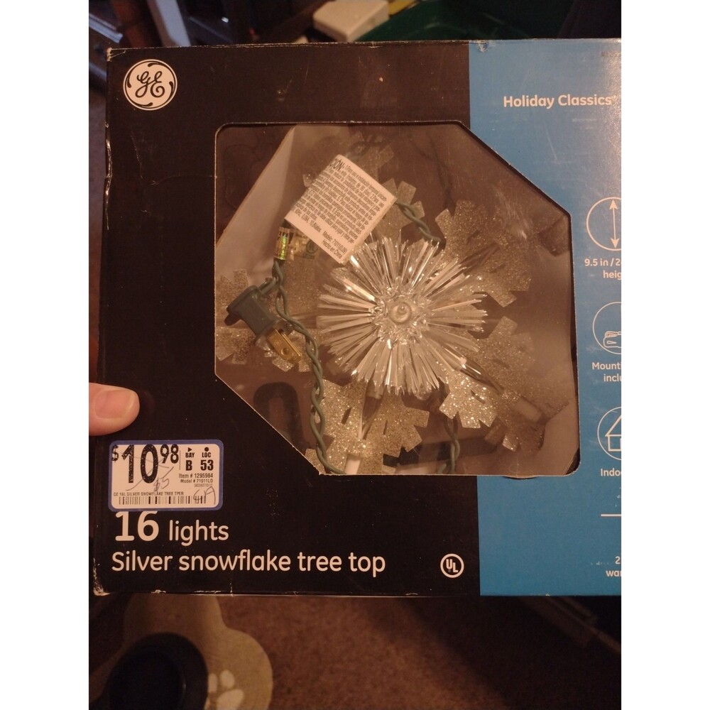 Holiday classics 16 lights silver snowflake tree top-g